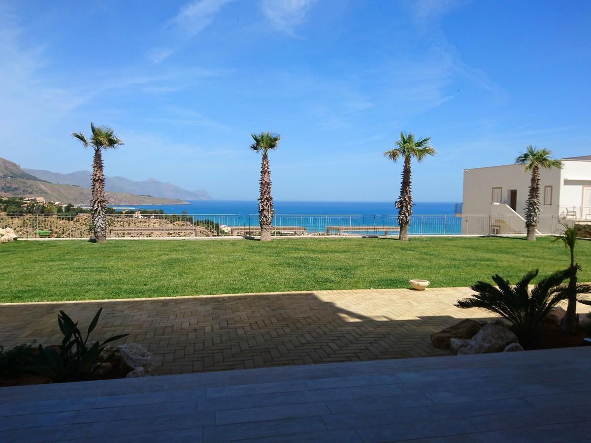 Hotel La Blanca & 4*